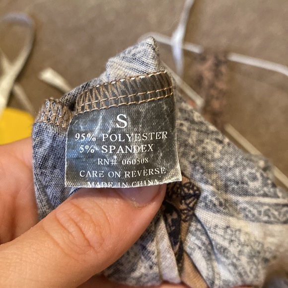 Angie Simple Stretchy Basic A Shape Dress Peplum Intricate Pattern Small - Picture 8 of 8